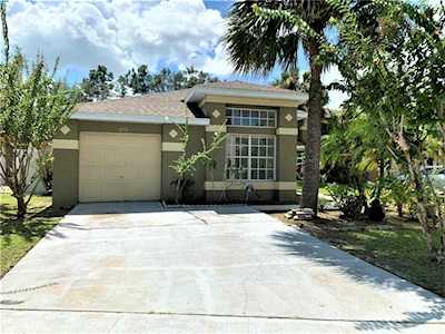2712 Emerson Lane Kissimmee, FL 34743
