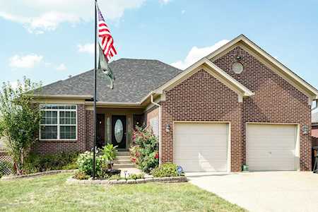 184 Halcomb Ct Mt Washington, KY 40047