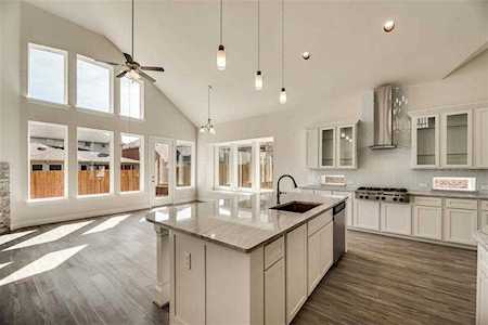 15600 Mayflower Fort Worth, TX 76262