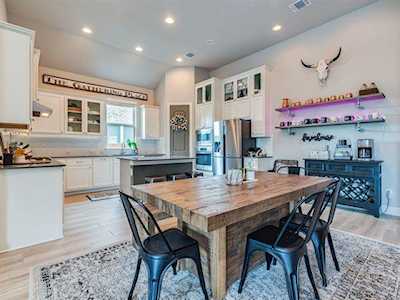 357 Quartz Dr Dripping Springs, TX 78620