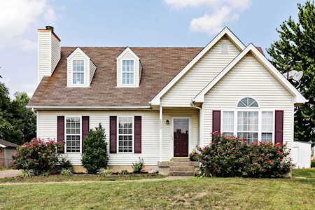 6005 Fairridge Ct Louisville, KY 40229
