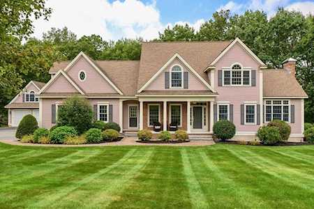 173 Duck Pond Drive Groton, MA 01450