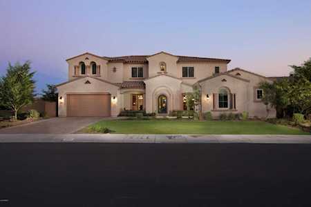2907 E Derringer Way Gilbert, AZ 85297