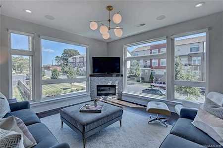 2704 Youngblood St Charlotte, NC 28203