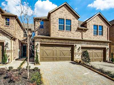 2948 Galveston Street Plano, TX 75075