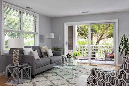 25 Holly Lane #1D Brookline, MA 02467