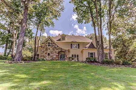 410 Riveredge Dr Memphis, TN 38018