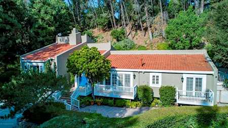 134 N San Rafael Avenue Pasadena, CA 91105