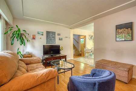 11915 Glenhurst Street Maple Ridge, BC V2X 6V7