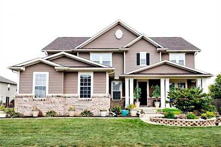 8308 Westcliffe Drive Avon, IN 46123