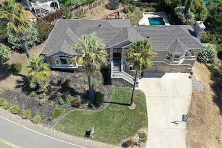 15855 Jackson Oaks Dr Morgan Hill, CA 95037