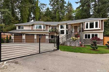 11826 Interlaaken Dr SW Lakewood, WA 98498