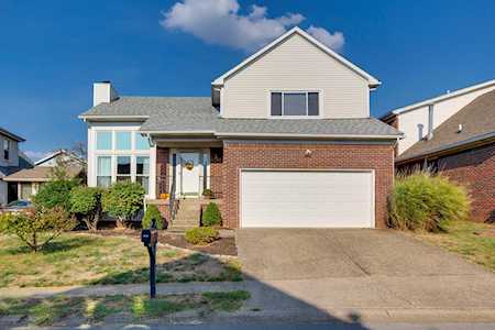 2807 Bradford Grove Ln Louisville, KY 40220