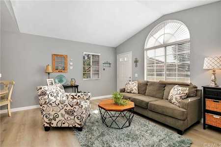 97 Via Cresta Rancho Santa Margarita, CA 92688