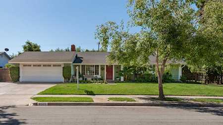 4725 El Carro Ln Carpinteria, CA 93013