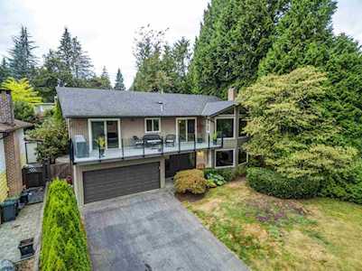 4175 Glenhaven Crescent North Vancouver, BC V7G 1B8
