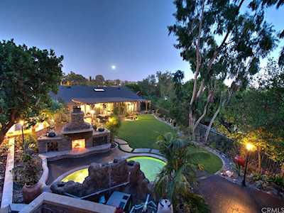 24241 La Pala Lane Mission Viejo, CA 92691