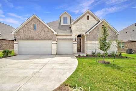 2008 Bear Creek Dr Leander, TX 78641