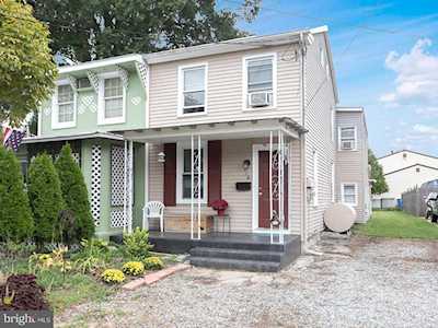 516 Chestnut St Florence, NJ 08518