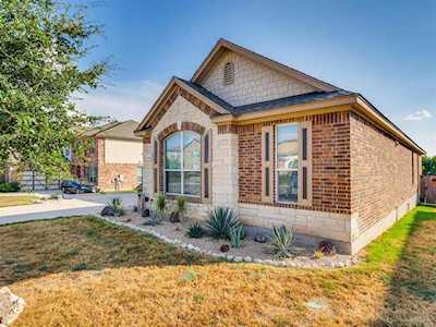 1301 Autumn Sage Way Pflugerville, TX 78660