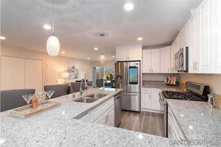 10725 Itzamna Dr. La Mesa, CA 91941