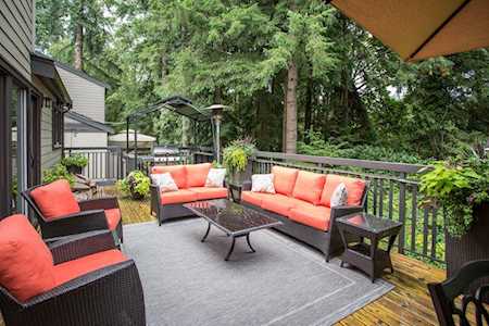 849 Heritage Boulevard North Vancouver, BC V7J 3G5