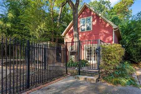 1423 Seevers Avenue Dallas, TX 75216