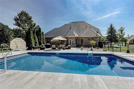 154 Woodfield Danville, IN 46122