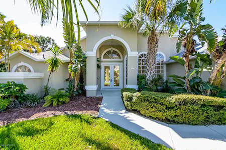 464 Spring Lake Drive Melbourne, FL 32940