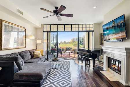 8 Biltmore Estate #124 Phoenix, AZ 85016