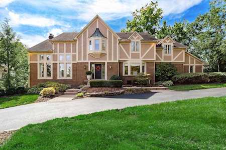 5945 Whittingham Drive Dublin, OH 43017
