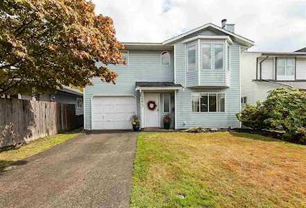 2273 Willoughby Court Langley, BC V2Y 1C4