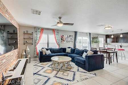 10447 Beallsville St Las Vegas, NV 89141