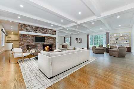 115 Windkist Farm Rd North Andover, MA 01845