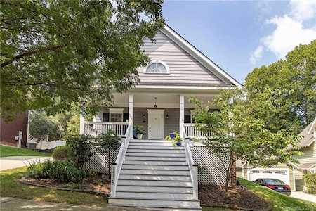 14125 Garden District Row Huntersville, NC 28078