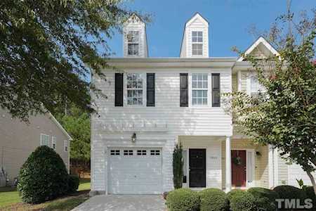 3045 Winding Waters Way Raleigh, NC 27614