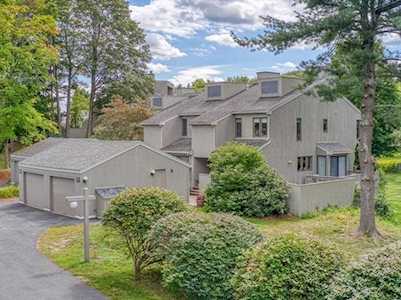 11 Mill Pond #11 North Andover, MA 01845