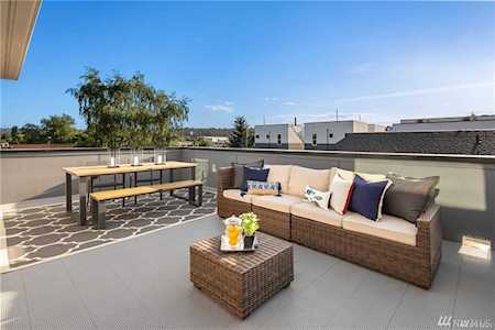 6233 Carleton Ave S Seattle, WA 98108