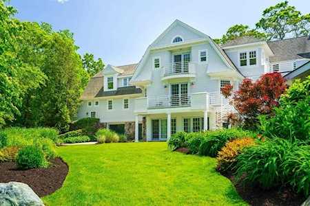 14 Byron Road Weston, MA 02493