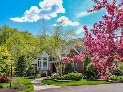 10 Meadowlark Farm Ln Middleton, MA 01949