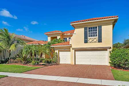 3357 Lago De Talavera Wellington, FL 33467