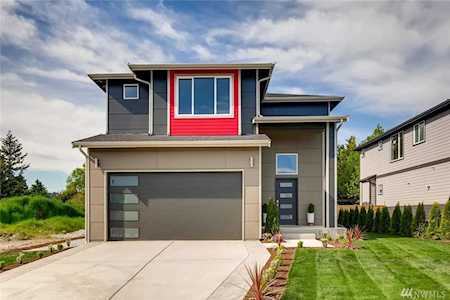 112 Palisades Place Pacific, WA 98047