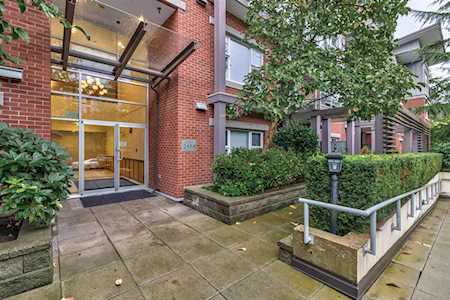 2488 Kelly Avenue #212 Port Coquitlam, BC V3C 1Y4