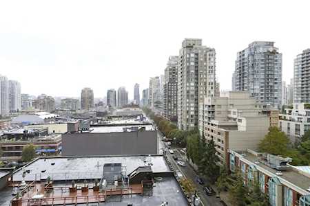 928 Homer Street #1101 Vancouver, BC V6B 1T7