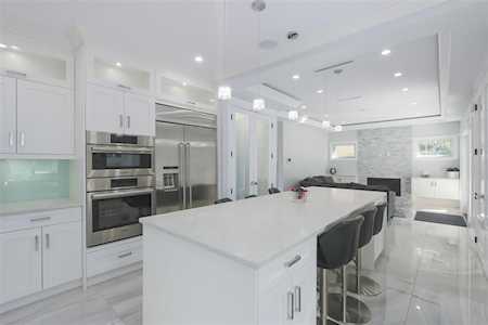 5888 Berwick Street Burnaby, BC V5H 1W1