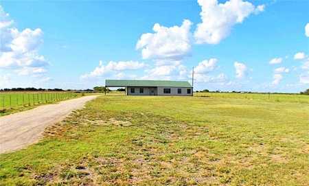 851 County Road 1102 Rio Vista, TX 76093
