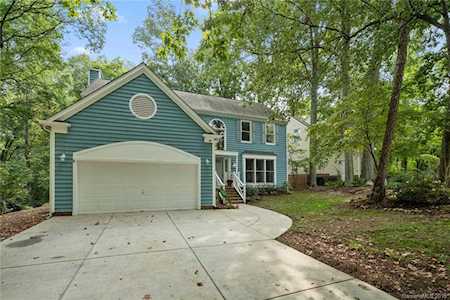 8915 Twin Trail Dr Huntersville, NC 28078