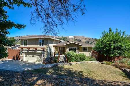 16095 Jackson Oaks Dr Morgan Hill, CA 95037