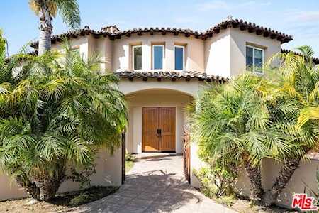 1617 Chestnut Avenue Manhattan Beach, CA 90266
