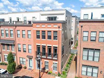 246 Bluemont Branch Terrace SE Leesburg, VA 20175